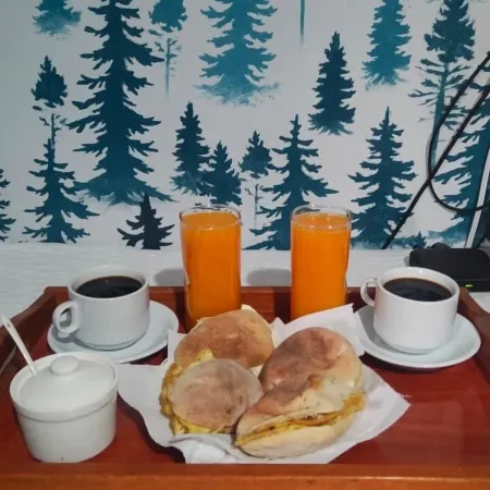 TuKasa Boutique Liberdad - Buen Cafe en Terraza Interior