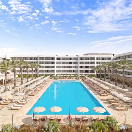The Rif at Mangrove Beach Corendon Curacao All-Inclusive, Curio by Hilton