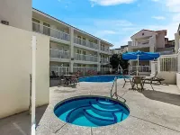 Howard Johnson by Wyndham Tempe University/Phoenix Hotels in Maricopa County