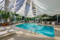 DoubleTree by Hilton Hotel Rochester - Swimmingpools