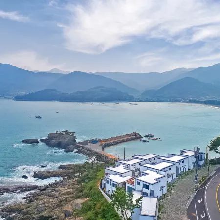 Namhae We Stay 202 Pool Villa