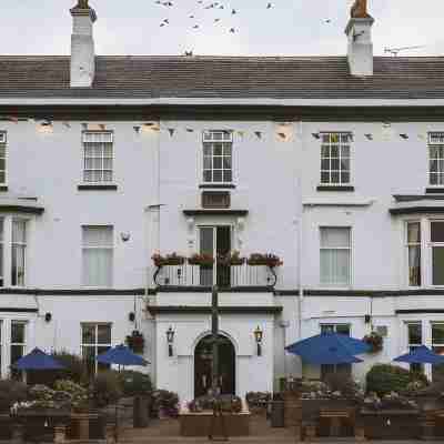 The Queens Hotel Hotel Exterior