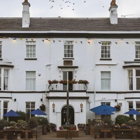 The Queens Hotel