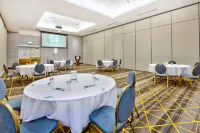 แคนเดิลวูด สวีทส์ เซนต์จอห์นส์ คอนเฟอเรนซ์ เซ็นเตอร์ บาย IHG