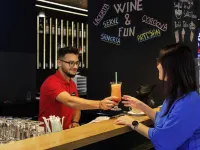 宜必思布加勒斯特理工大學酒店 - 酒吧