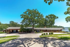 Candlewyck Cove Resort