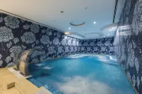 Quba Palace Hotel & Golf Resort - Pools
