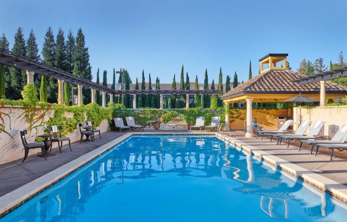 The Lodge at Healdsburg, Tapestry Collection by Hilton