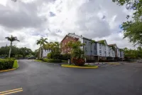 Candlewood Suites Miami Lakes by IHG - Pet friendly