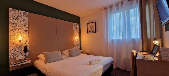 L'Hôtel Bristol Hotels in Caen