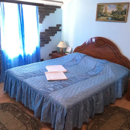 Отель Южный