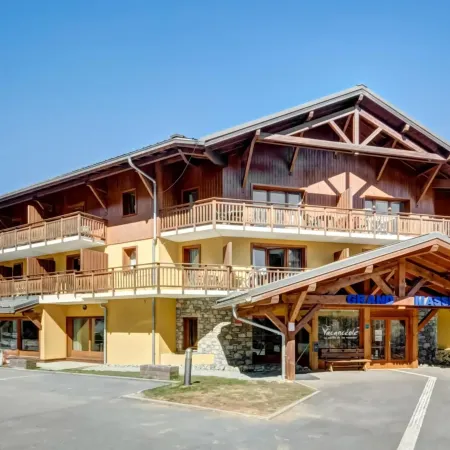 Couple Getaway With Mountain View Отели в г. Морийон