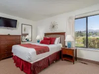 Tennis Village Hotels in Manson