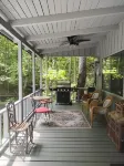 A Secluded Cabin on a Babbling Brook - 3つ星