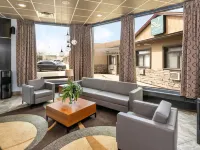 Quality Inn & Suites Hotels in High Level