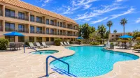 Holiday Inn Express PALM DESERT by IHG - Pools