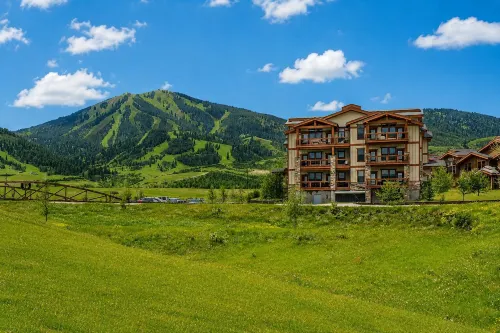 Helling Circle Secret 102 by SkyRun Park City - Apartments