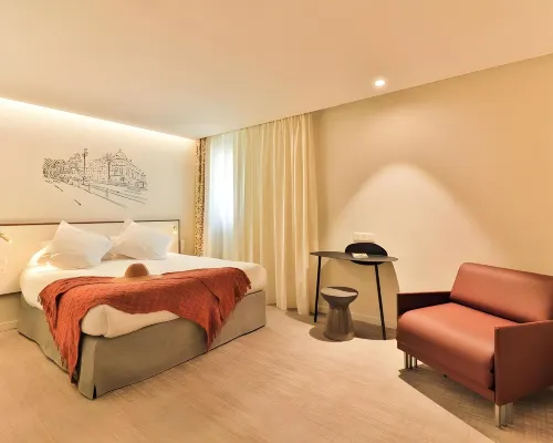 Hotel du Pin Nice Port Hotels near Arson Square