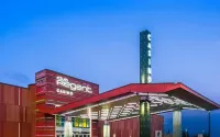 Canad Inns Destination Centre Club Regent Casino Hotel