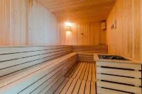 18th & 16h Floor Secure Luxury Condos with Pool & Fitness Included in Price - spa