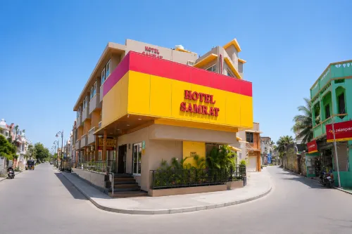 Hotel Samrat