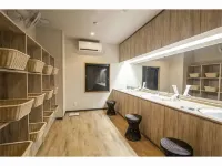 Hana Hotel Hanazono Inter - parking