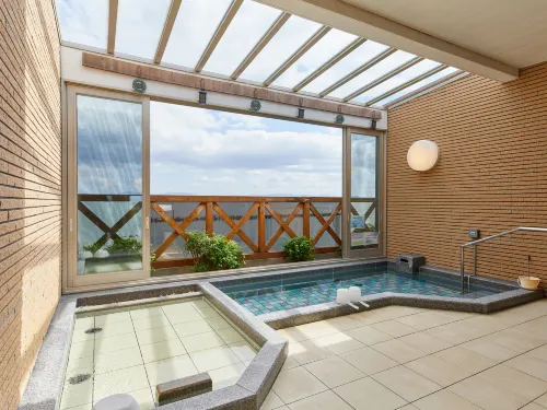 KKR Hotel Biwako - 2-Star
