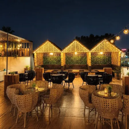 Hotel SV Near Noida Metro Station 52