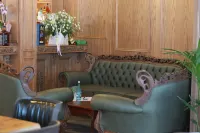 Voko by Uka Boutique Hotel - 2-Star