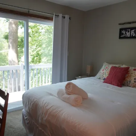 Poconos Top Rated Resort - Saw Creek Estates