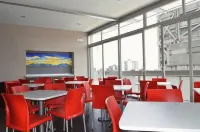 Hotel Block Suites - Desayuno