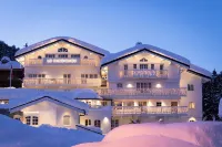 Hotel Le Chabichou - Mountain view