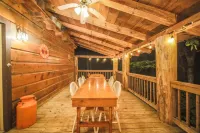 Sleeps 16 Hot Tub Sauna Dogs Welcome Ping Pong - balcony