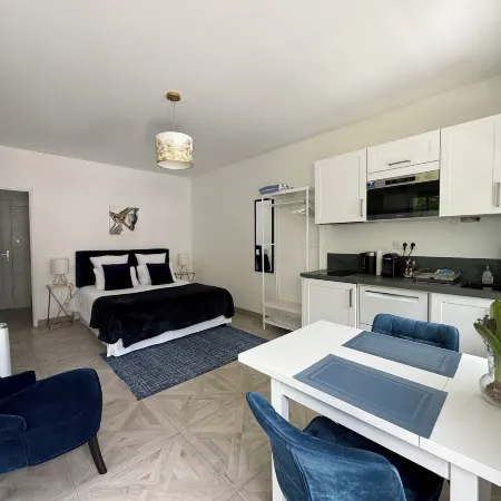 Domaine de Bize Manoir & Appartements