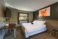 Moira Lake Motel - Pysäköinti