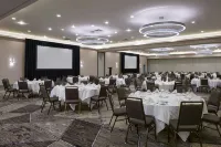 Marriott Cincinnati North - parking