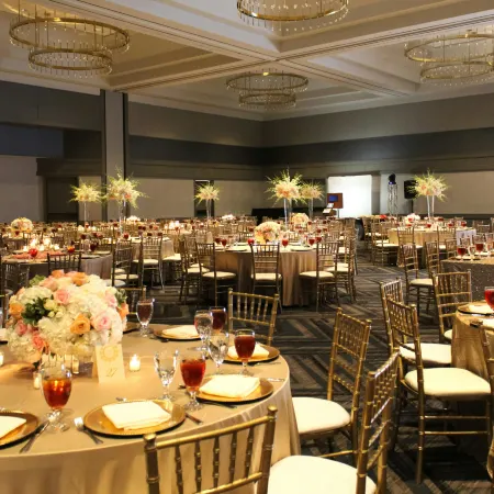 Crowne Plaza ATLANTA PERIMETER AT RAVINIA by IHG