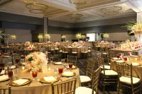 Crowne Plaza ATLANTA PERIMETER AT RAVINIA by IHG - Pet friendly