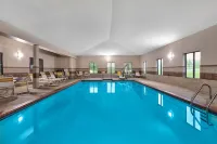 La Quinta Inn & Suites by Wyndham Midwest City - Tinker AFB - 2-Star