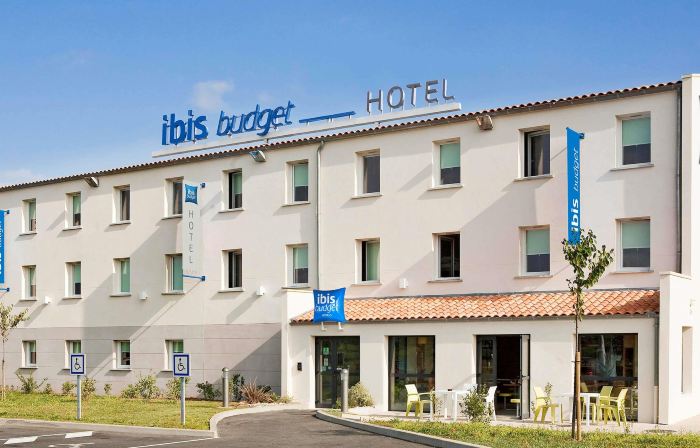 Ibis Budget Niort Est la Crèche
