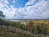 Cozy Basement Retreat in Bancroft - 3 stjerner