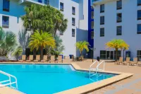 Southbank Hotel Jacksonville Riverwalk - piscina