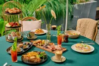 Hotel Indigo Melbourne Little Collins by IHG - breakfast