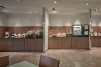 Fairfield Inn & Suites Grand Mound Centralia - breakfast