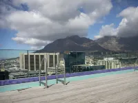Hotel Sky Cape Town Các khách sạn gần Trung tâm hội nghị CTICC