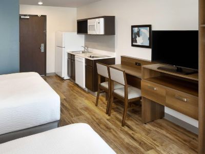 Woodspring Suites Houston IAH Airport