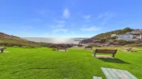 15 Bridal Mews - 2 Bedroom Chalet - Mumbles - Chalets