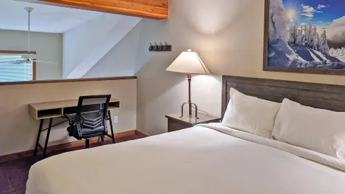 Cahilty #433 Hotel Room - 2-Star