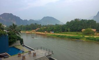 Inthira Vangvieng