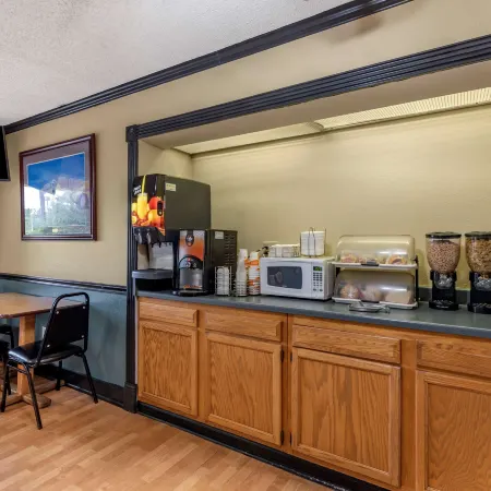 Econo Lodge Erlanger - Cincinnati Airport